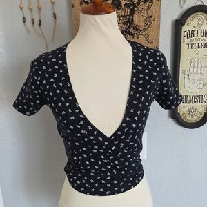 Brandy Melville XS Wrap Black Top